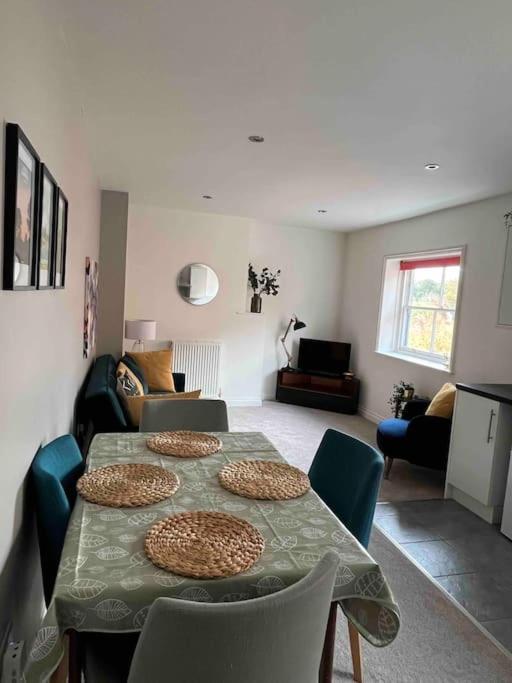 Town Centre Apartment With Parking Wallingford Buitenkant foto